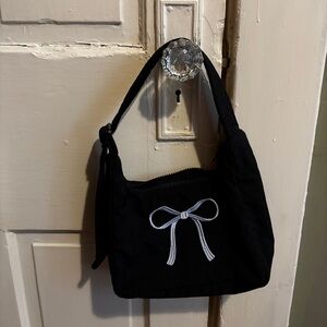 Baggu shoulder bag with Bow Accent